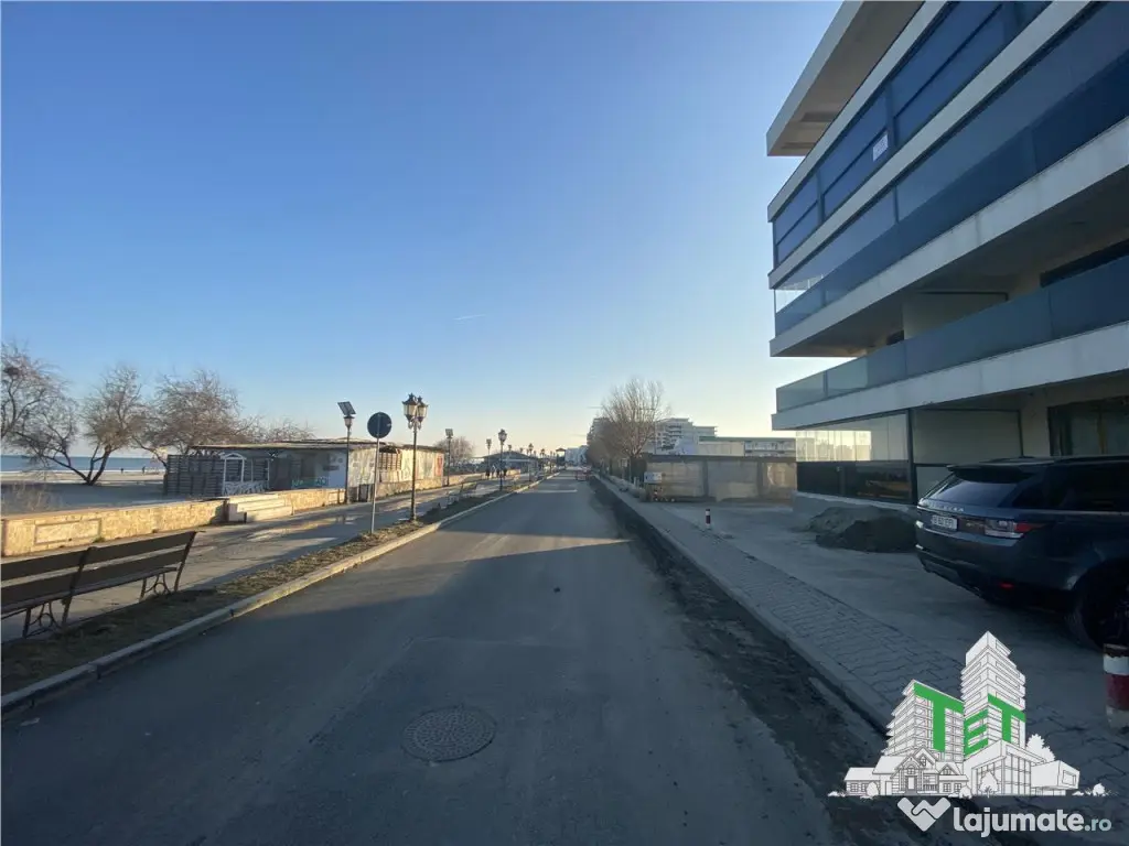 Apartament 4 camere - prima linie, vedere frontala - Mamaia 