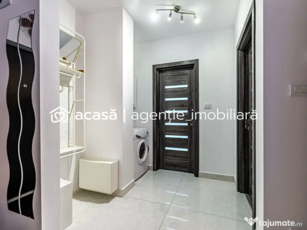 Apartament ultracentral cu loc de parcare, 2 camere cu te... 