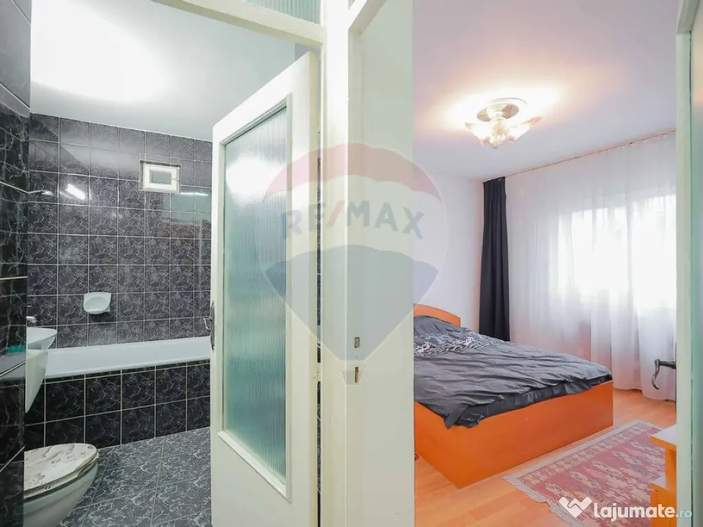Apartament cu 3 camere de vânzare, în zona Dragoș Vodă