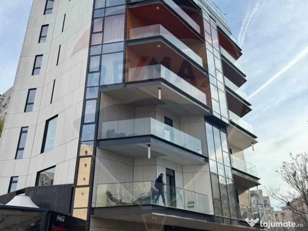 Proprietate speciala Cladire Mixta - Investitie - Agricul... 