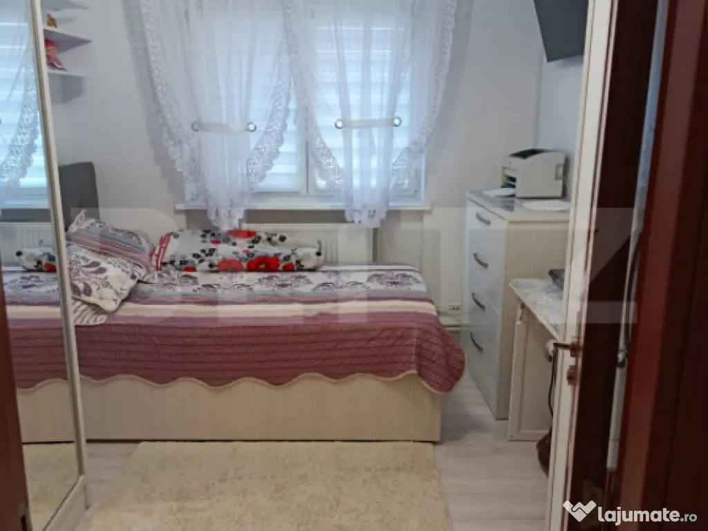 Apartament 3 camere, 67 mp, zona George Enescu 