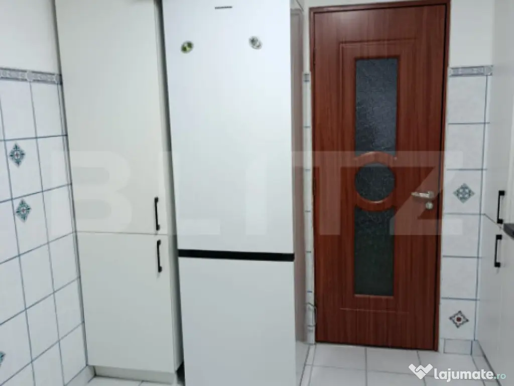 Apartament 3 camere, 67 mp, zona George Enescu 