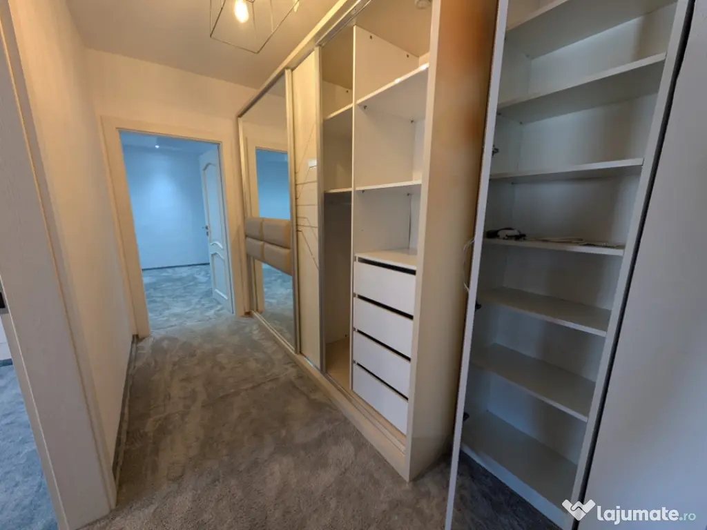 Renovat, 2 camere decomandate - 64 mp , etaj intermediar, No 