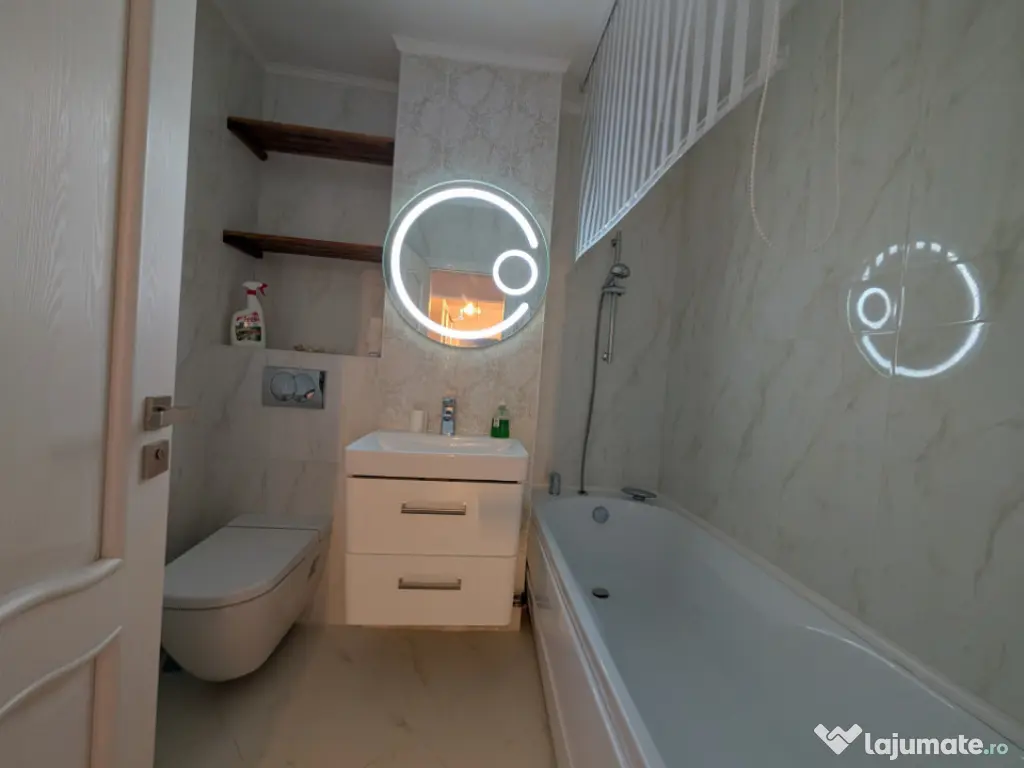 Renovat, 2 camere decomandate - 64 mp , etaj intermediar, No 