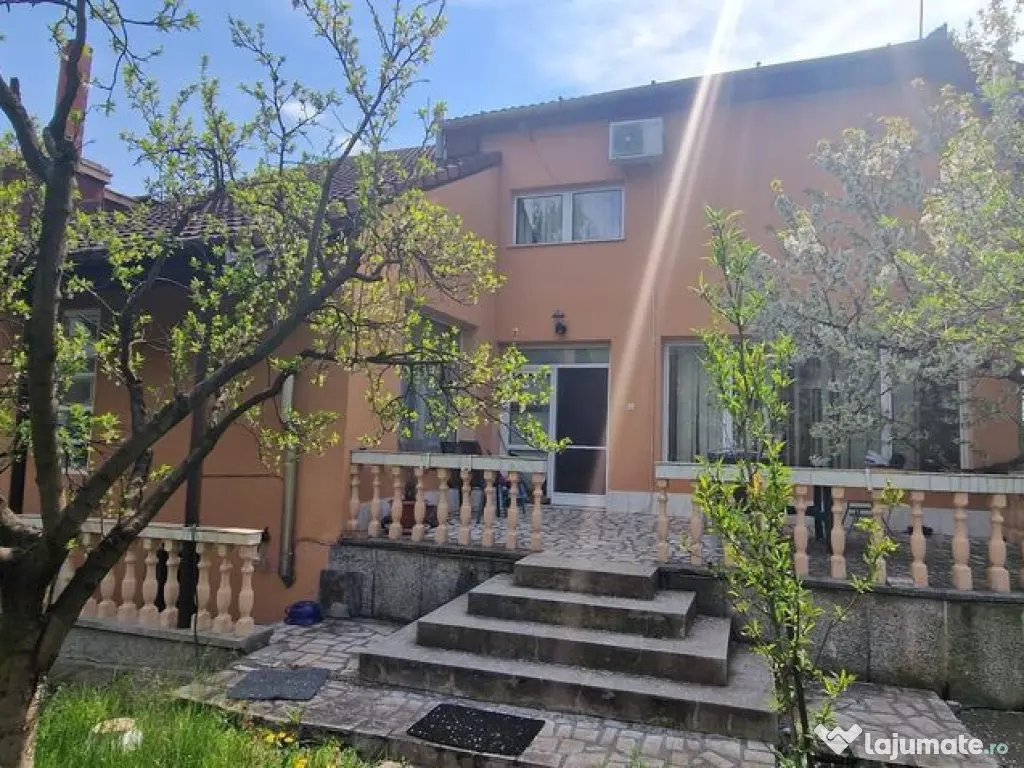 Casa - 1500 mp de teren - zona rezidențială schit 