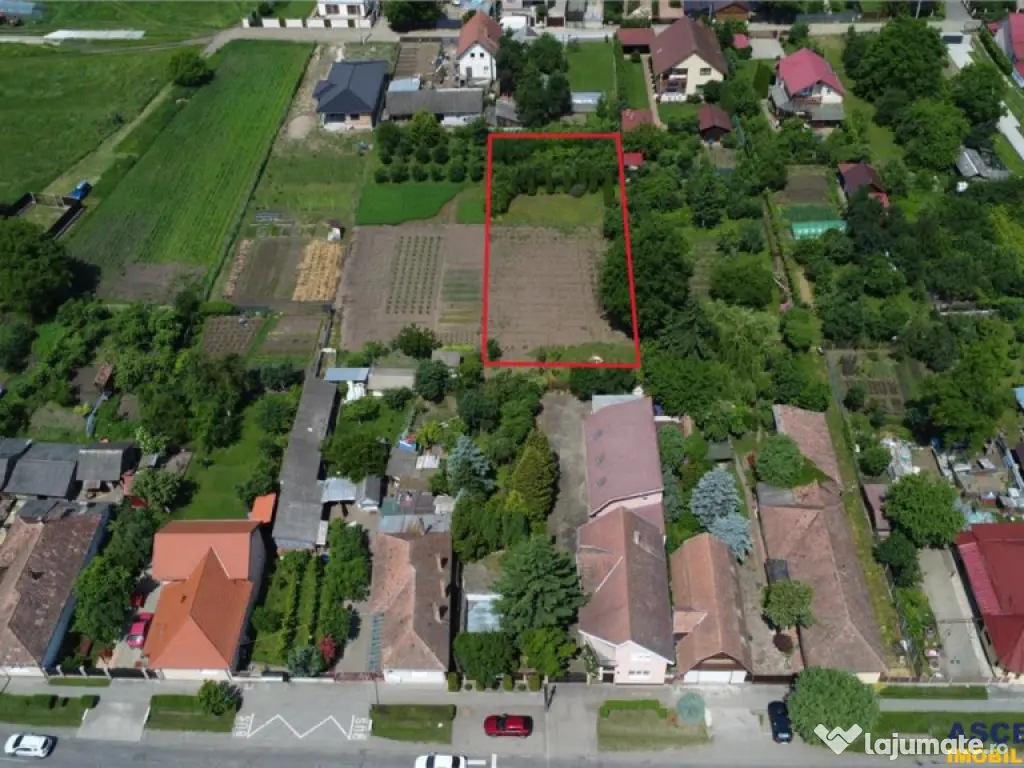 FILM!1.409 mp teren intravilan,livada, utilitati,locatie pre