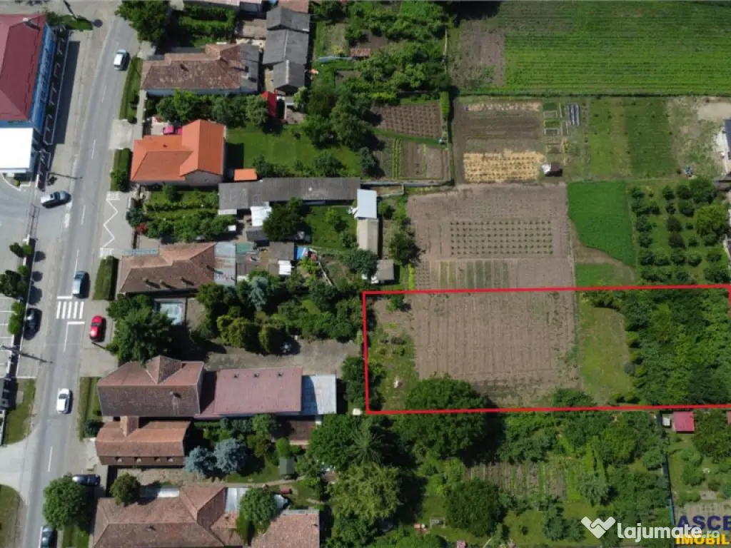 FILM!1.409 mp teren intravilan,livada, utilitati,locatie pre