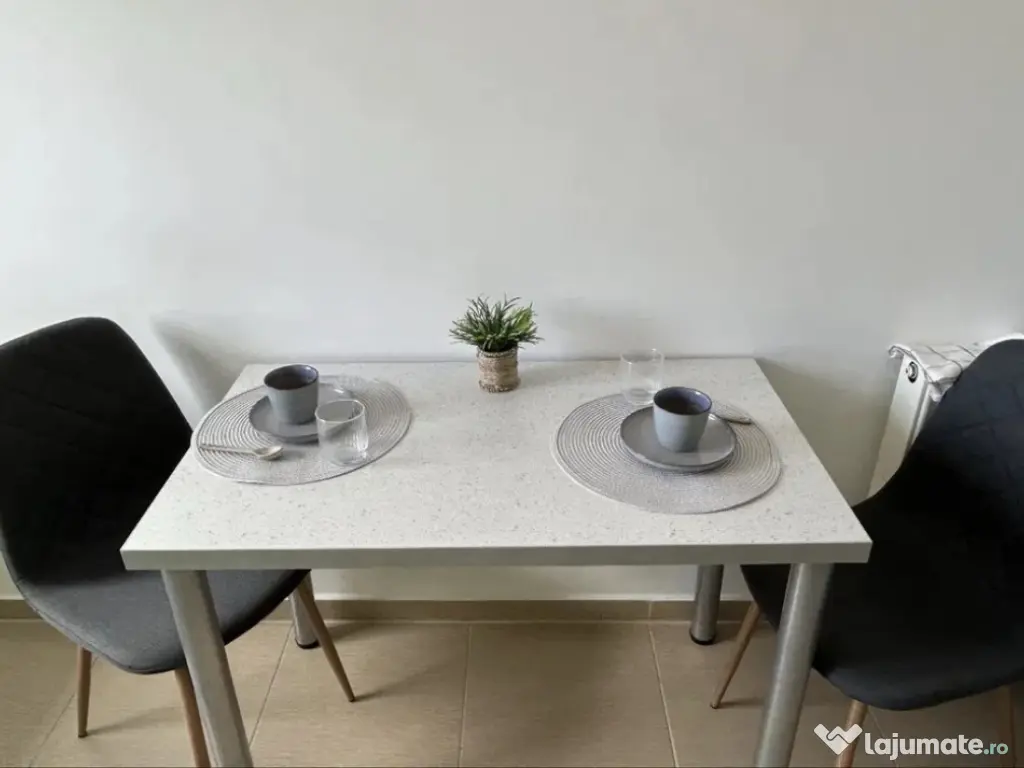 Apartament cu 2 camere, suprafata de 54mp si boxa Bartolomeu