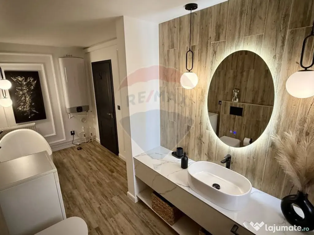 Parte de casă cu etaj – lux, interior superb, 2 locuri... 