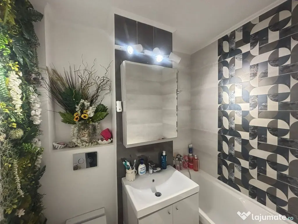 Apartament 3 camere Trocadero 