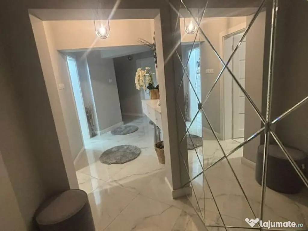 Apartament 3 camere Trocadero 