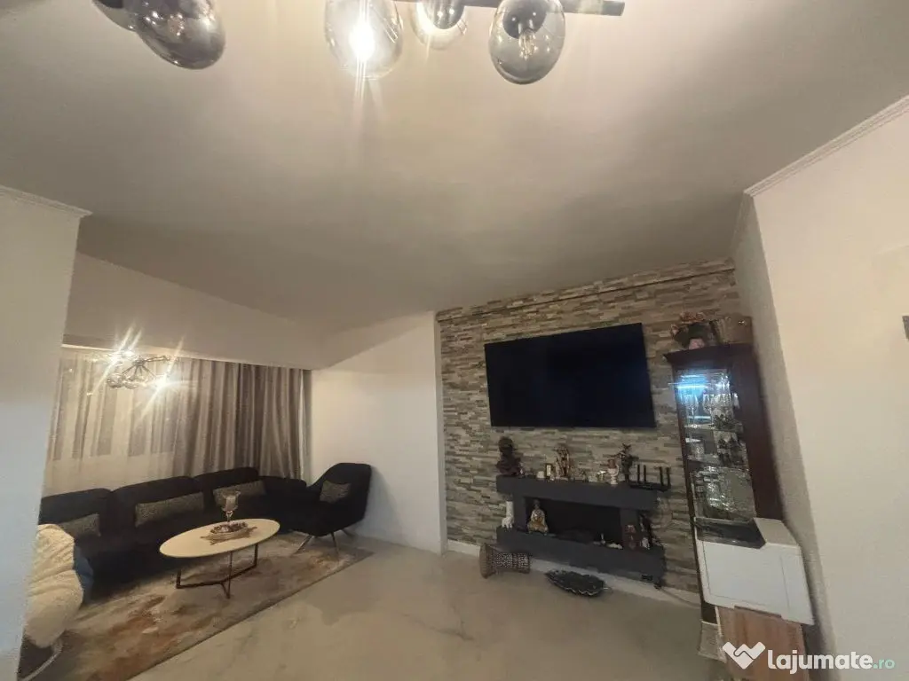 Apartament 3 camere Trocadero 