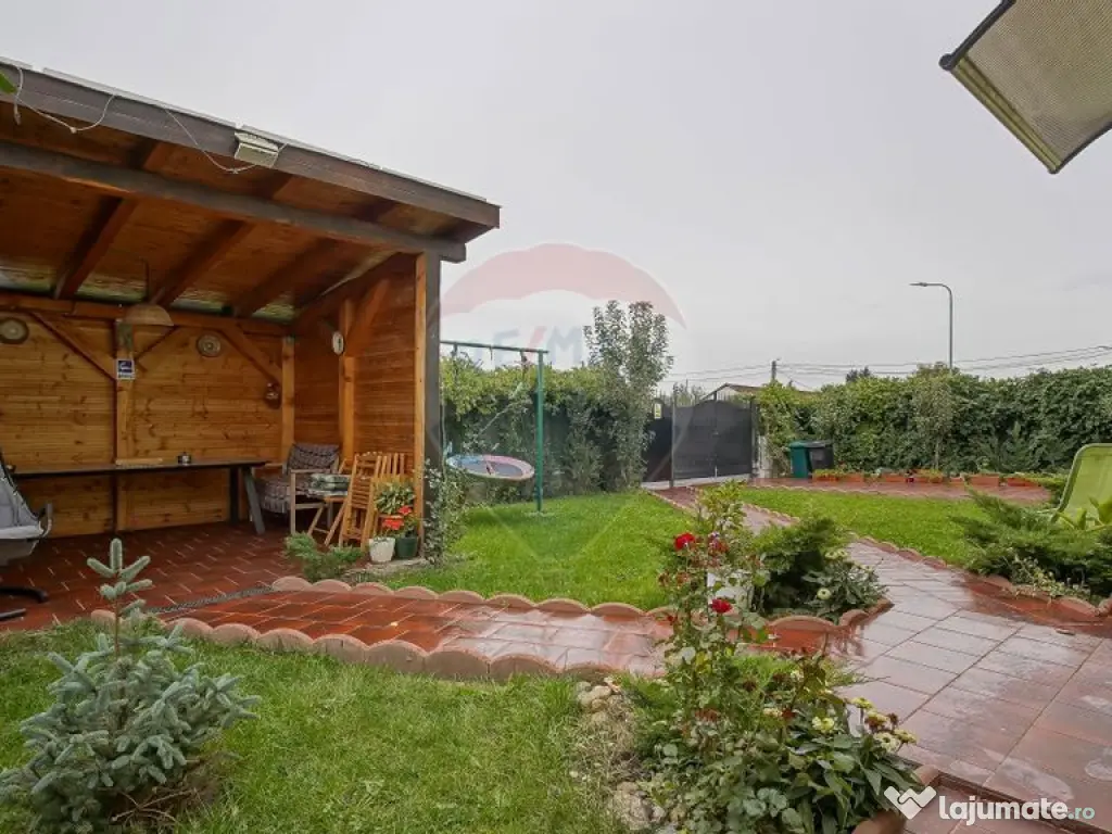 Vila cu 9 dormitoare şi 7 băi în Stupini, Brașov 