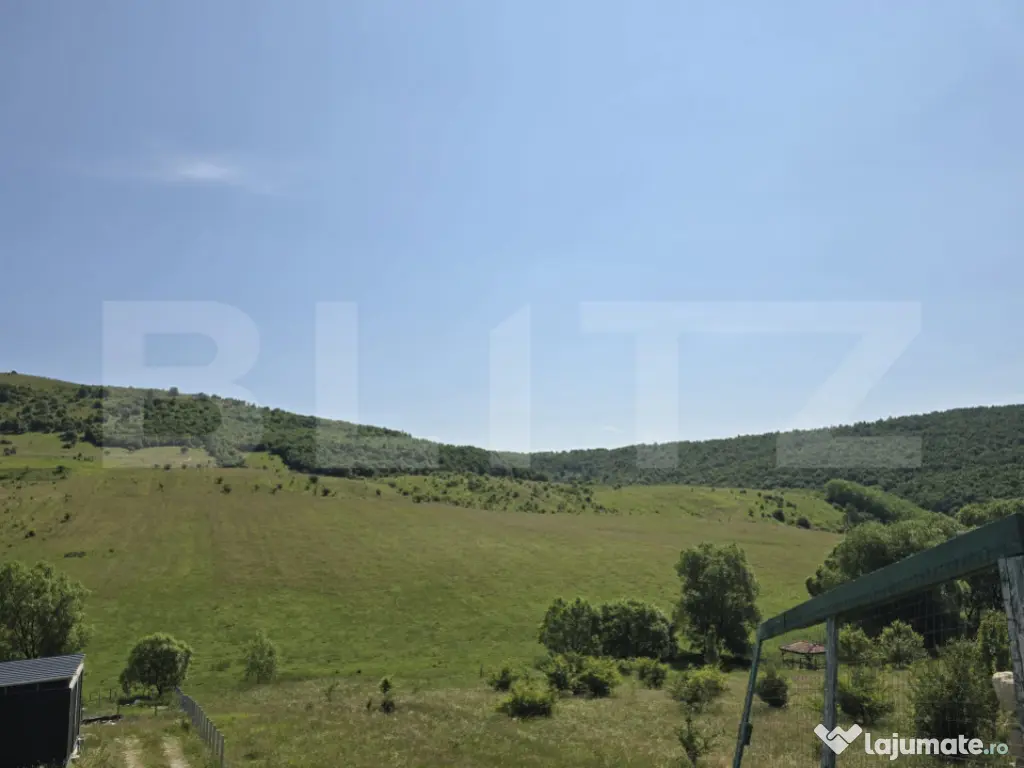 Teren intravilan construibil in Salicea