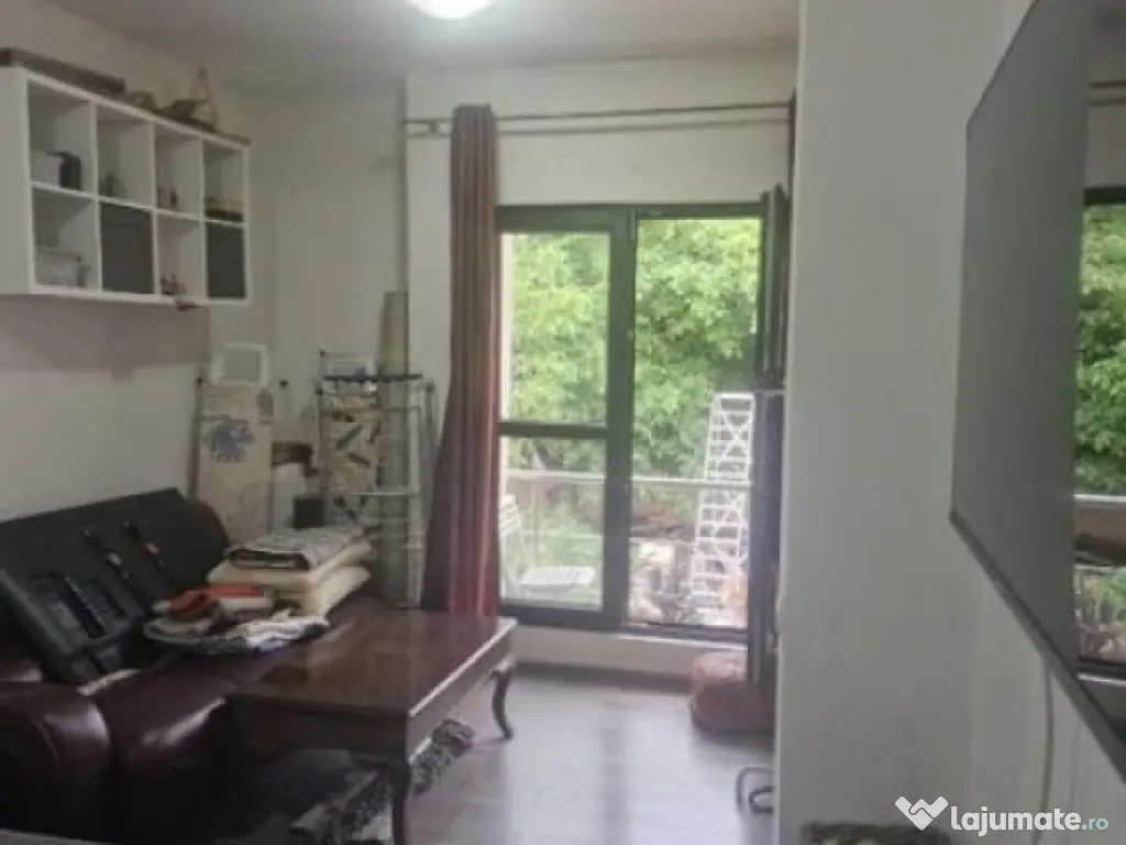 Apartament 3 camere in vila + terasa 40 mp, zona Sebastian/1 