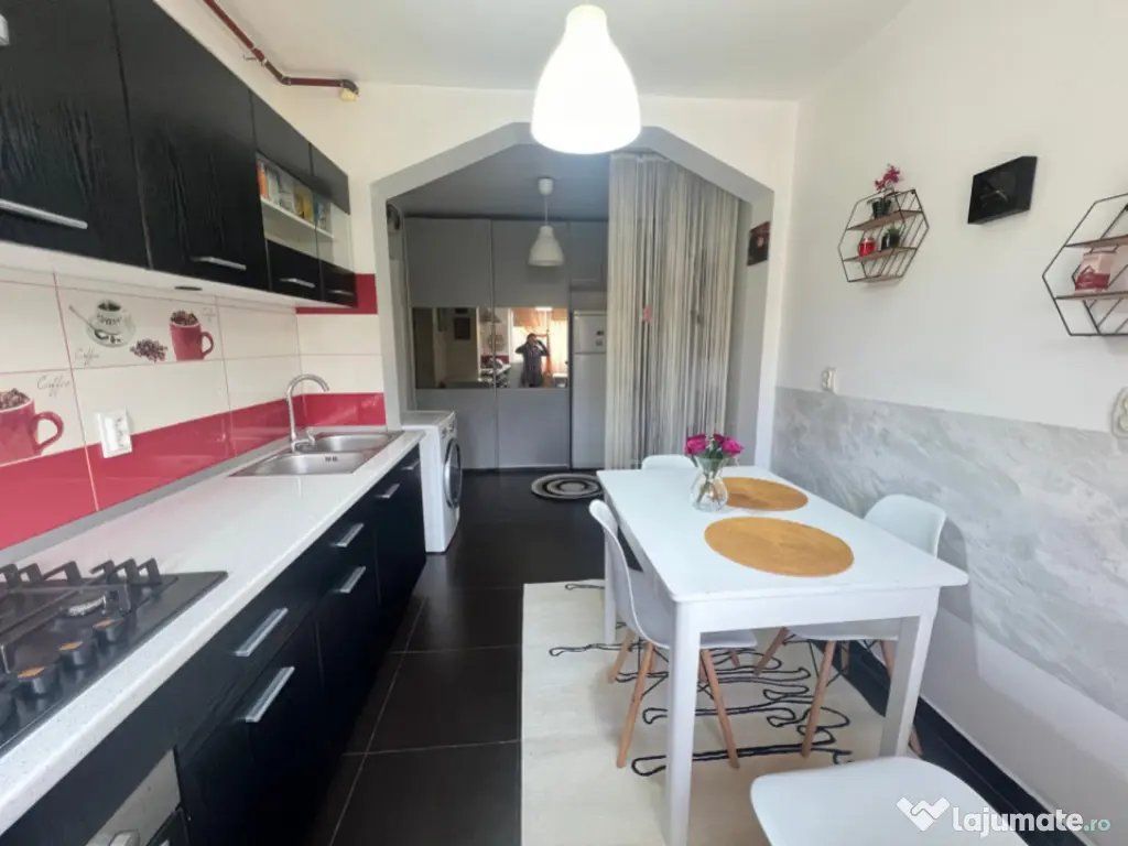 Apartament 2 camere modern, etaj intermediar, zona Kaufland/ 