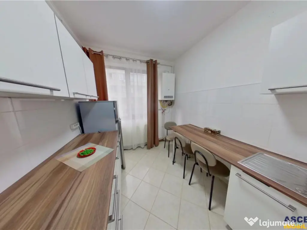 Apartament 2 camere, luminos, pe 70mp, Ultracentral, Brasov. 