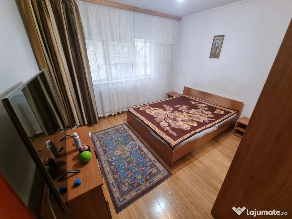 Apartament 2 camere decomandat zona Dacia 