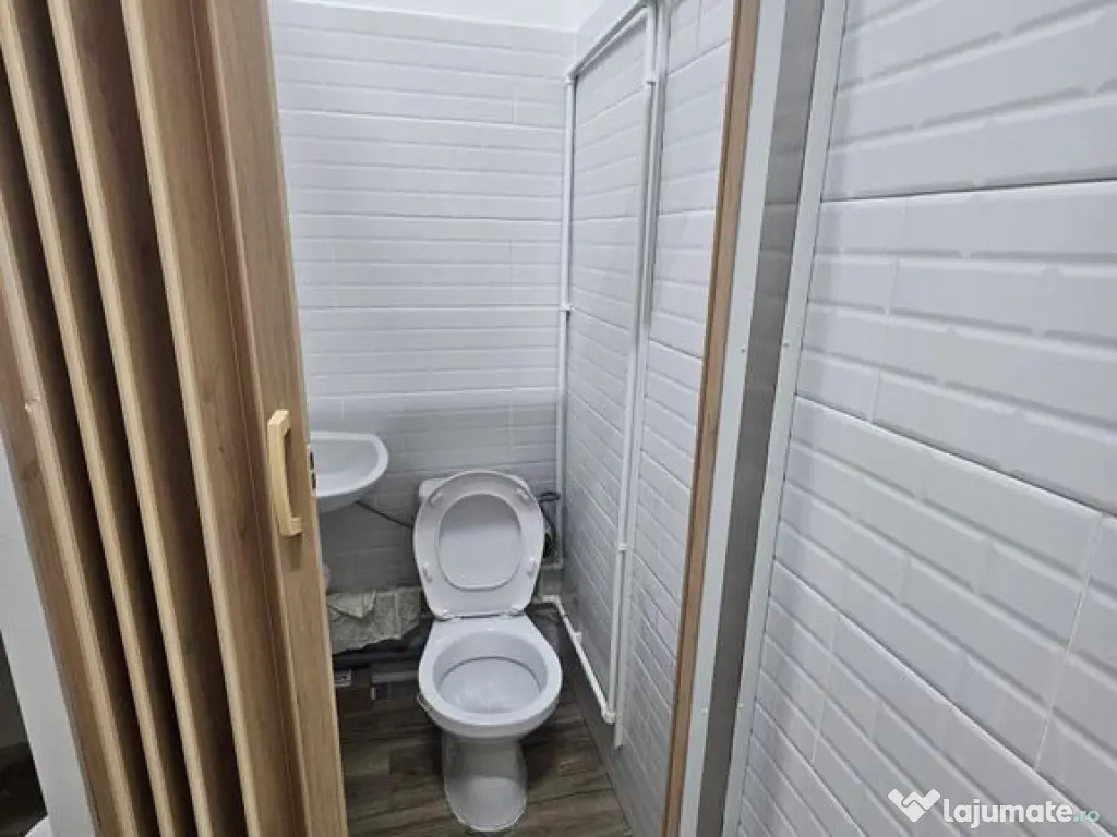 Spațiu comercial de închiriat – Shopping Park, Bd. Ni... 