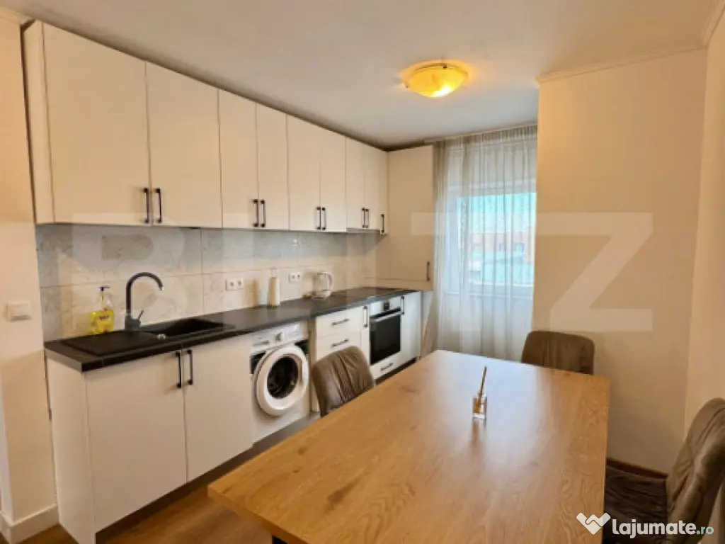 Apartament 3 camere decomandate, 67 mp, zona UMF