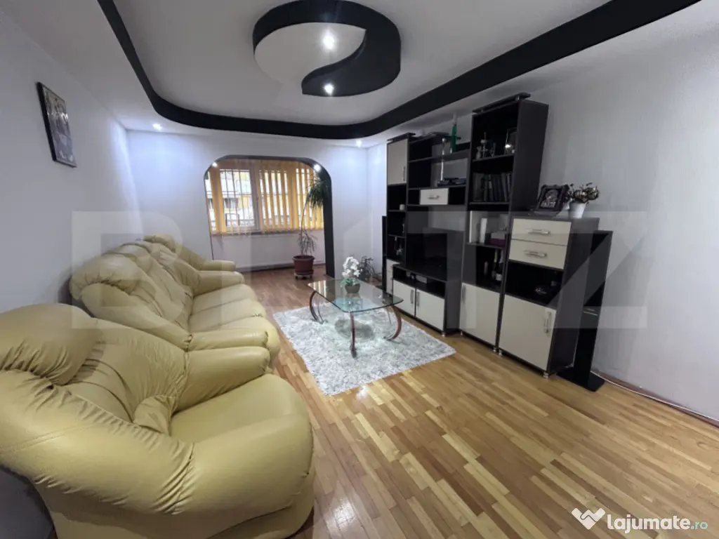Apartament 3 camere, 68 mp, zona 9 Mai - Aleea Teilor