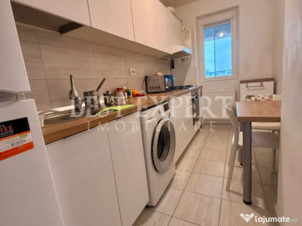 Garsoniera complet mobilata si utilata cu Parcare Inclusa |