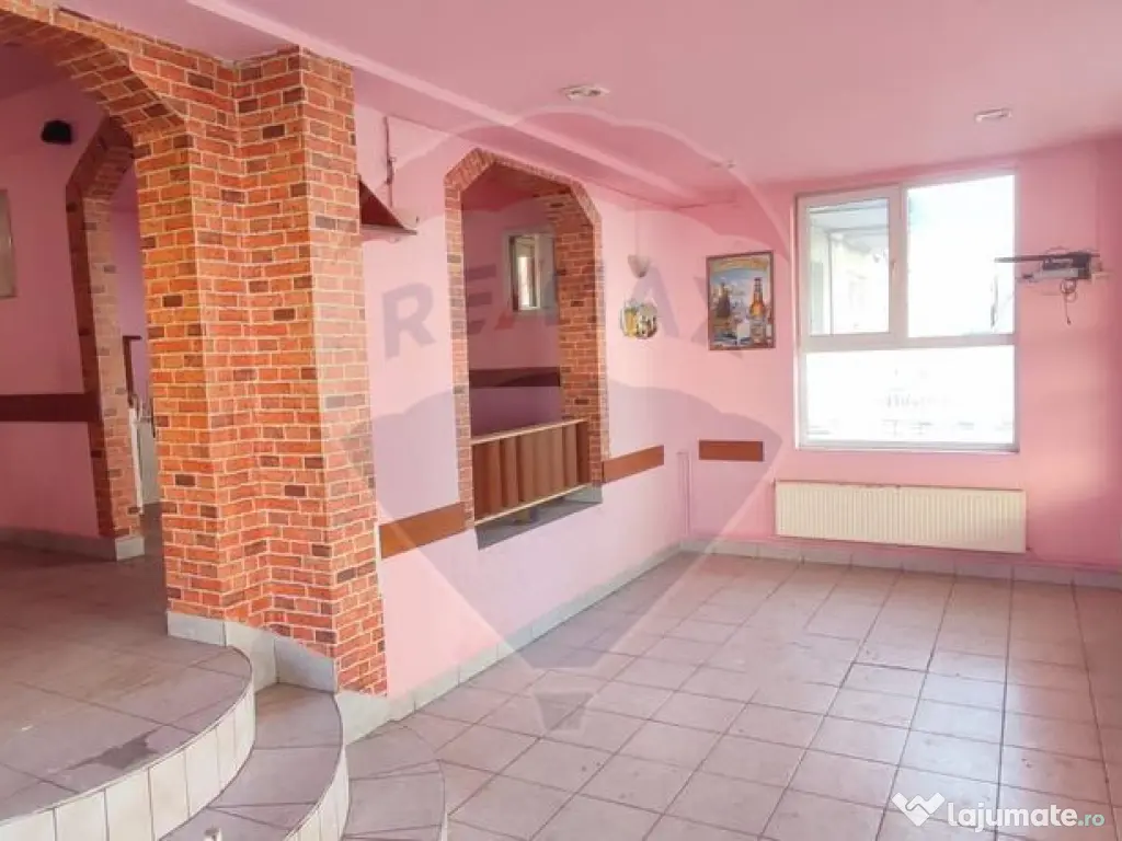 Spațiu comercial de închiriat sau de vânzare pe strada...