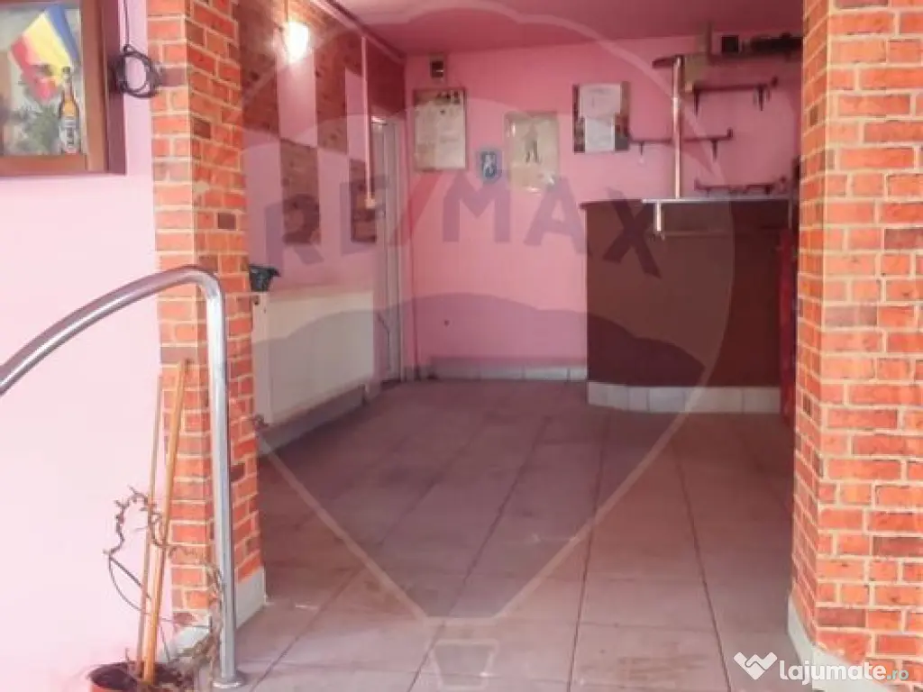 Spațiu comercial de închiriat sau de vânzare pe strada...