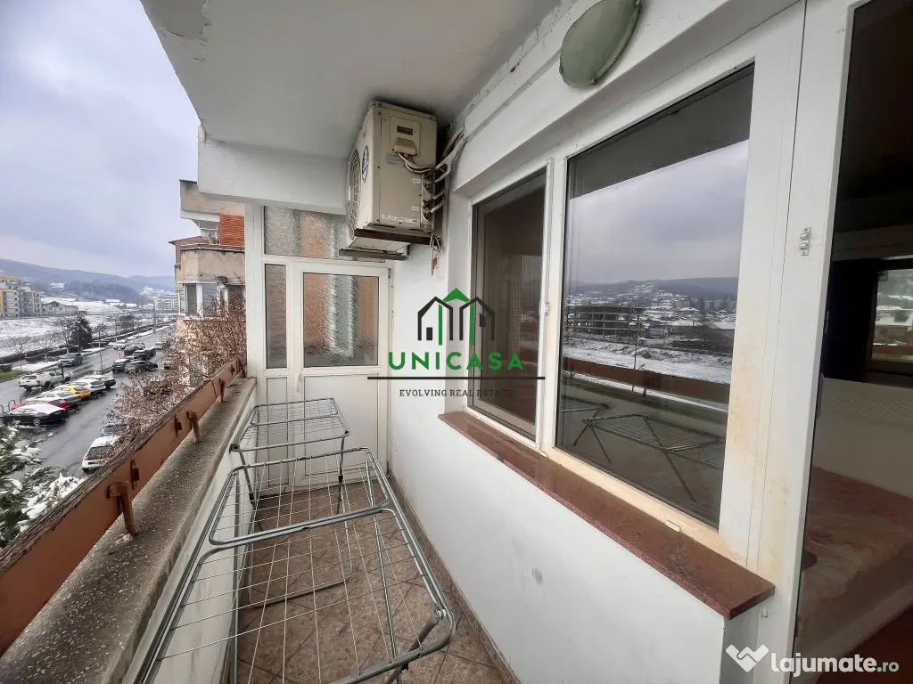 Apartament 4 camere/Zona Centrală/Splaiul Independentei ...