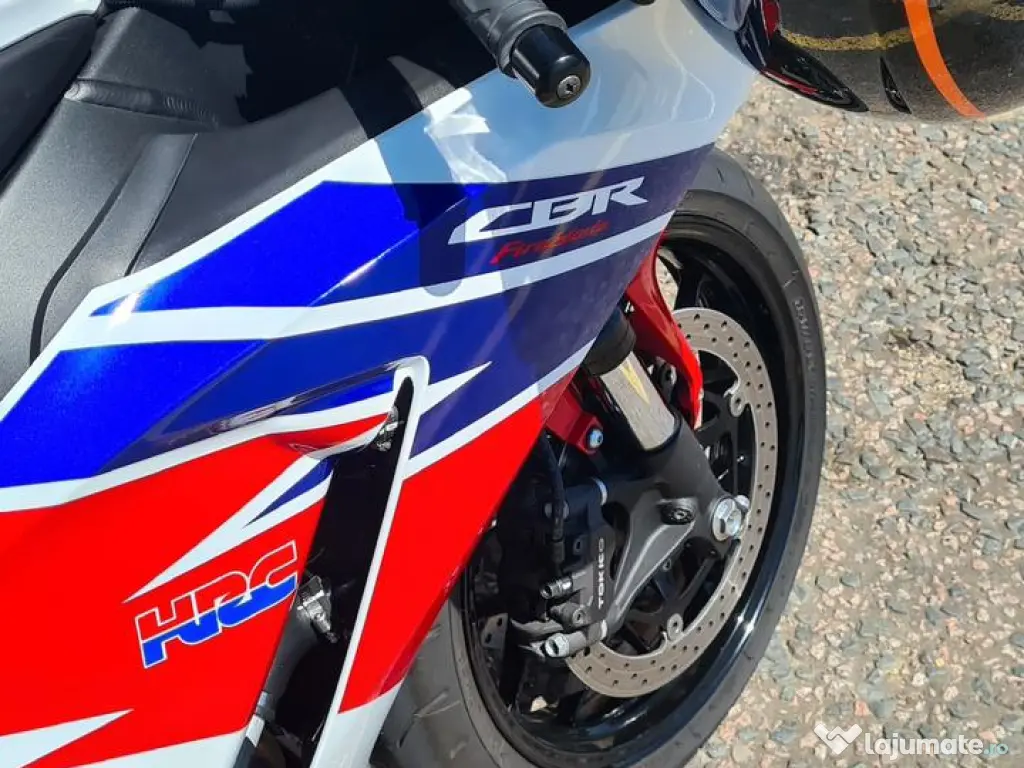 Vand Urgent Honda CBR 1000 RR R Fireblade 