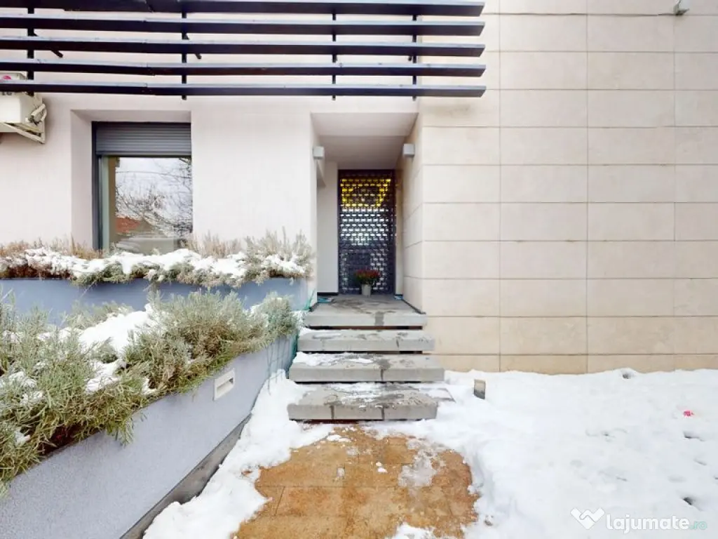 Vila Premium Damaroaia | Str. Garofitei 