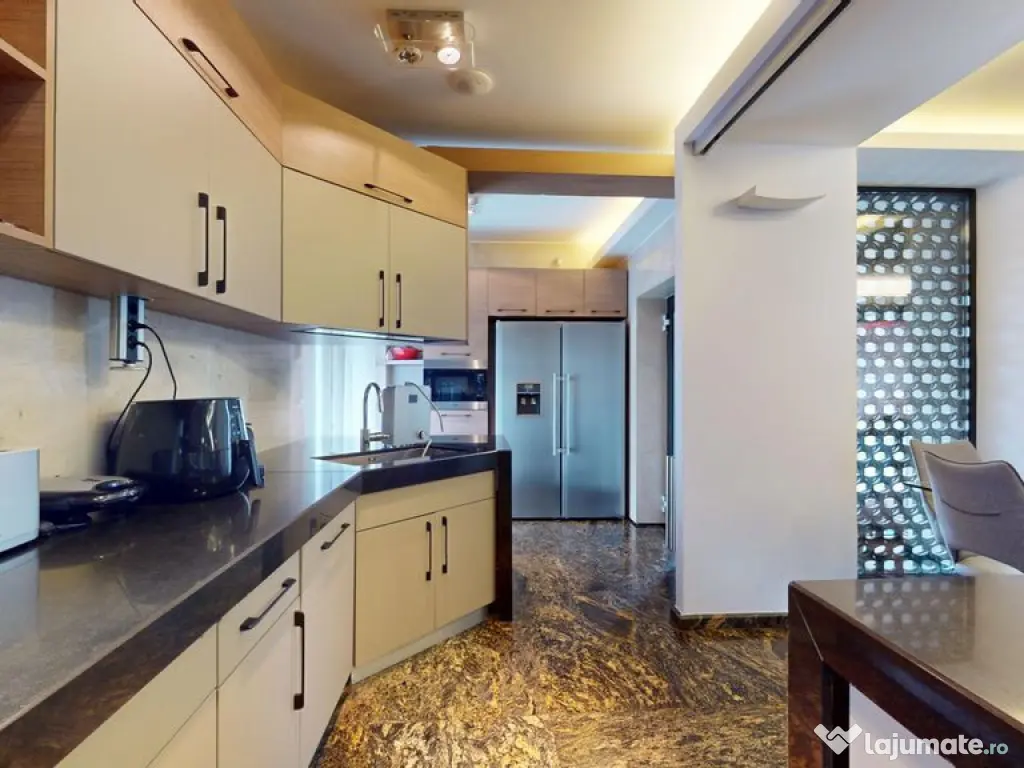 Vila Premium Damaroaia | Str. Garofitei 