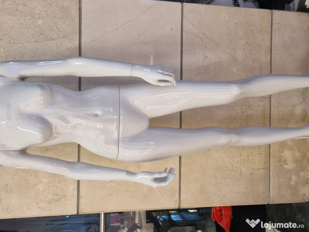 Manechine dama din fibra de sticla 