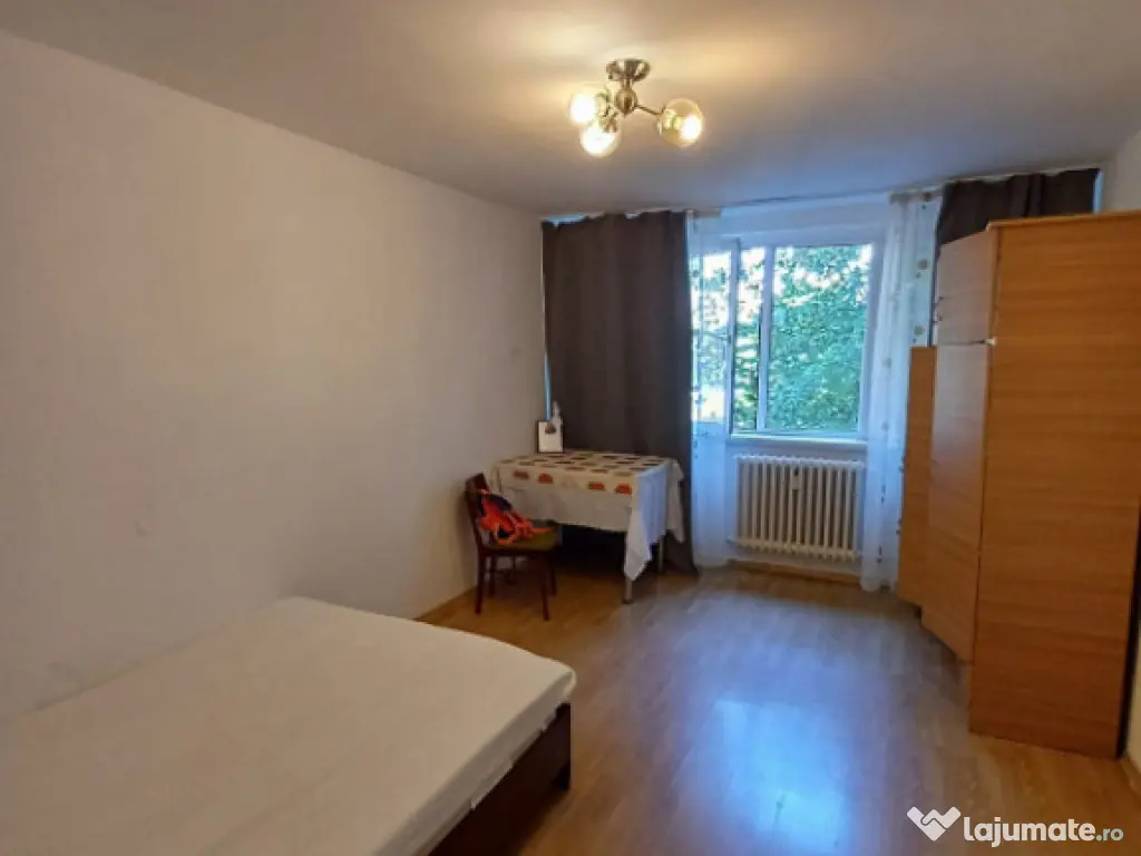 Apartament 1 camera - Decomandat, 26 mp, Etaj 2/9 - Podu Ros 