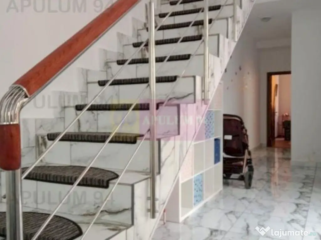 Vila P+1 sector 3, zona Mall Vitan | Locuinta sau firma