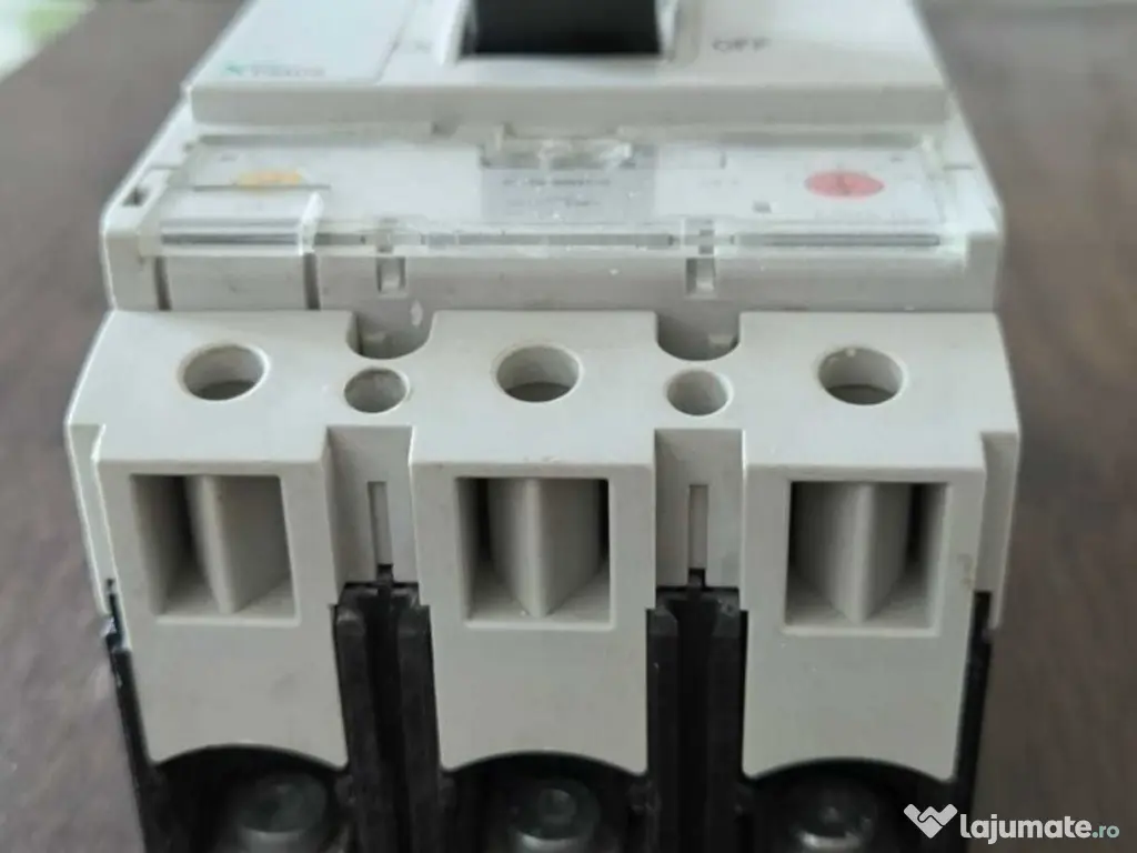 Separator de sarcina/ intrerupator de mare putere