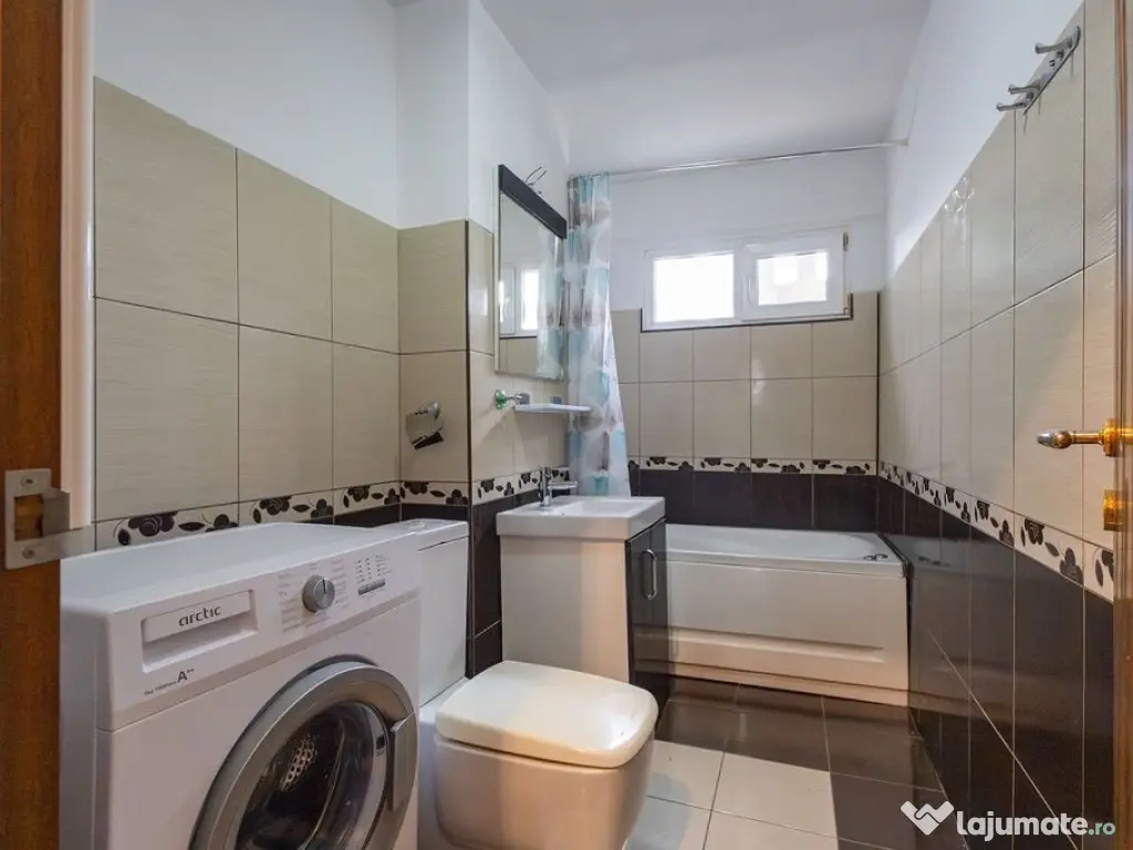 Centru Complex Studentesc | 3 Camere | Pretabil inchirier... 