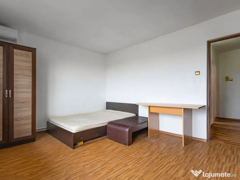 Centru Complex Studentesc | 3 Camere | Pretabil inchirier... 