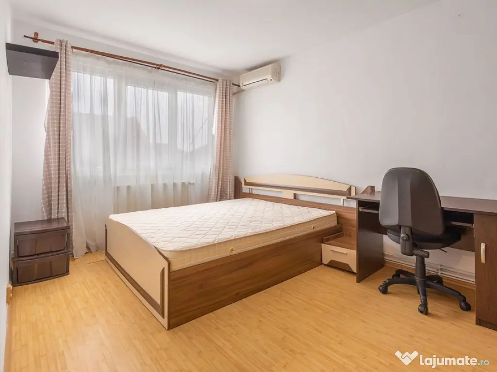 Centru Complex Studentesc | 3 Camere | Pretabil inchirier... 