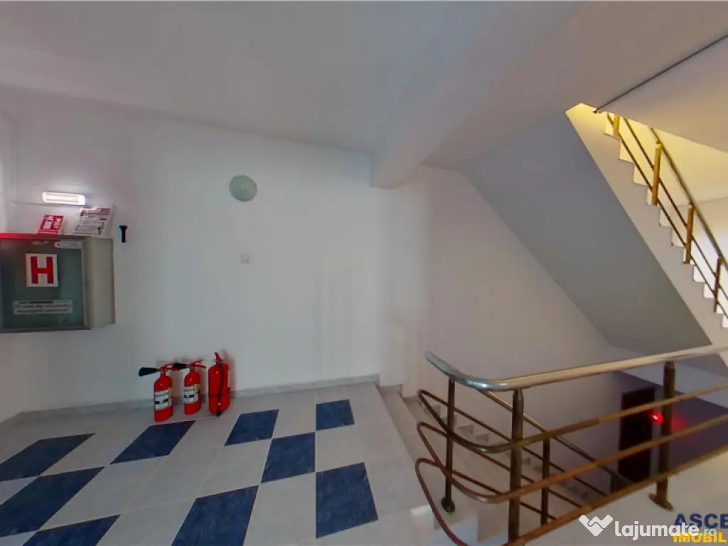 Tur LIVE! Spatiu birouri, renovat, Centrul Civic, Brasov.