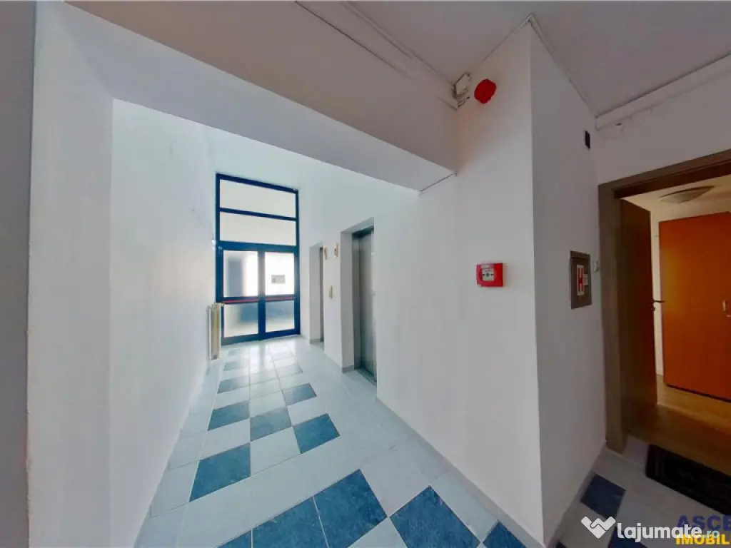 Tur LIVE! Spatiu birouri, renovat, Centrul Civic, Brasov.