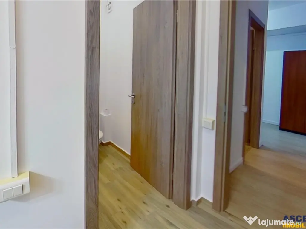 Tur LIVE! Spatiu birouri, renovat, Centrul Civic, Brasov.