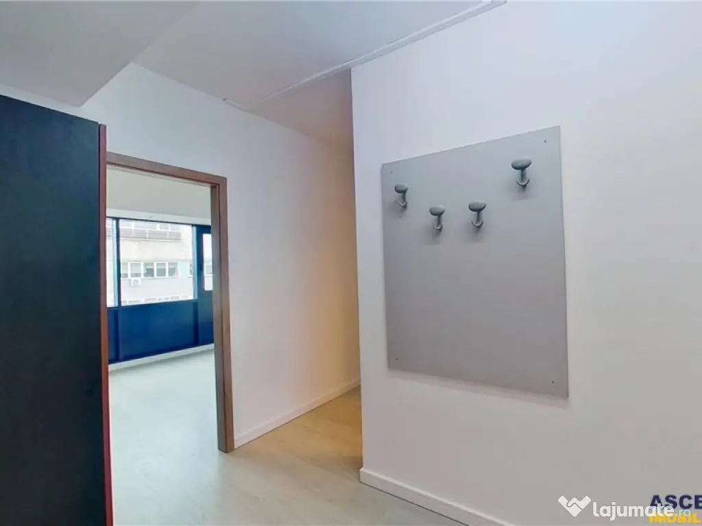 Tur LIVE! Spatiu birouri, renovat, Centrul Civic, Brasov.