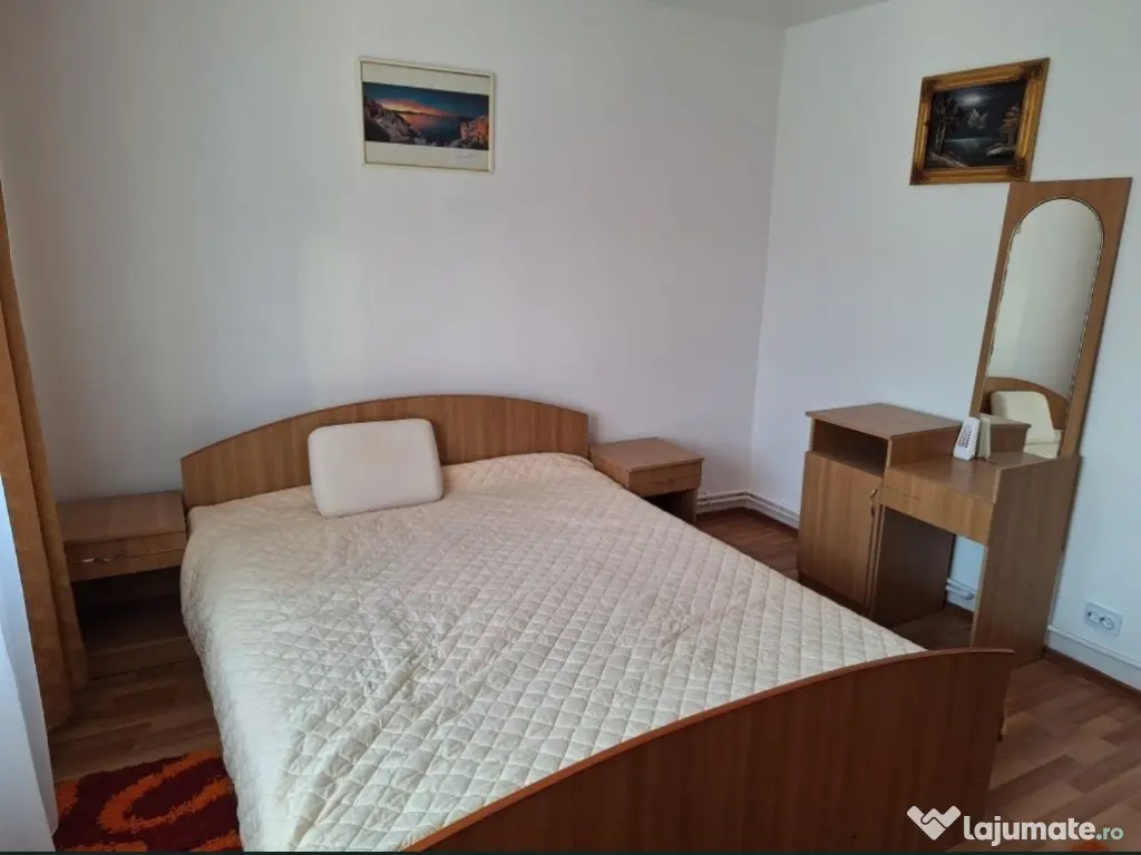 închiriere apartament 3 camere