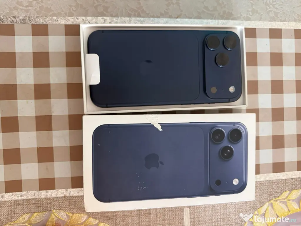 Vând iPhone 17 Pro Max, 512GB 