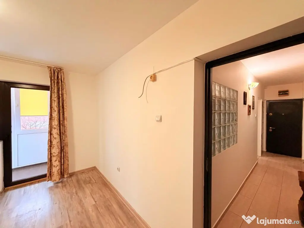 | Apartament de Inchiriat | 3 Camere | Dr.Taberei | Bloc ... 