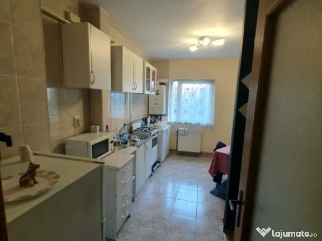 Apartament 2 camere de vânzare – zona Păcurari, Școala 