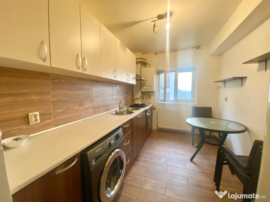 Vand apartament 1 camera 