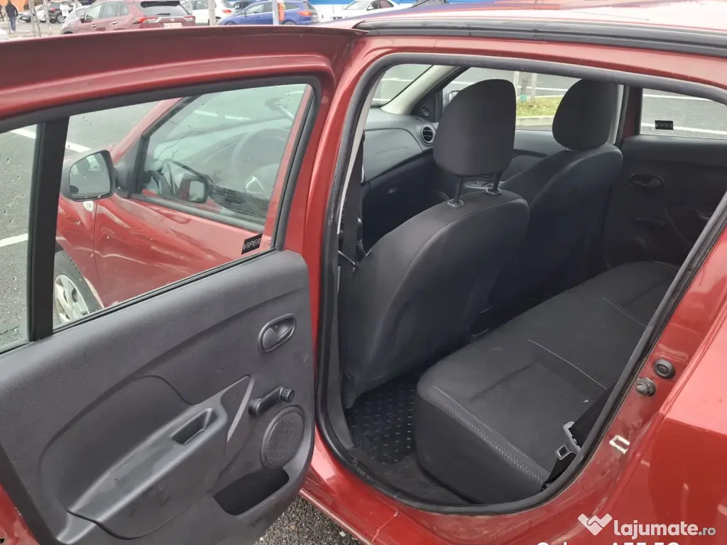 Logan sandero 2 benzina 0,9 euro 6, an 2017,primul proprietar 