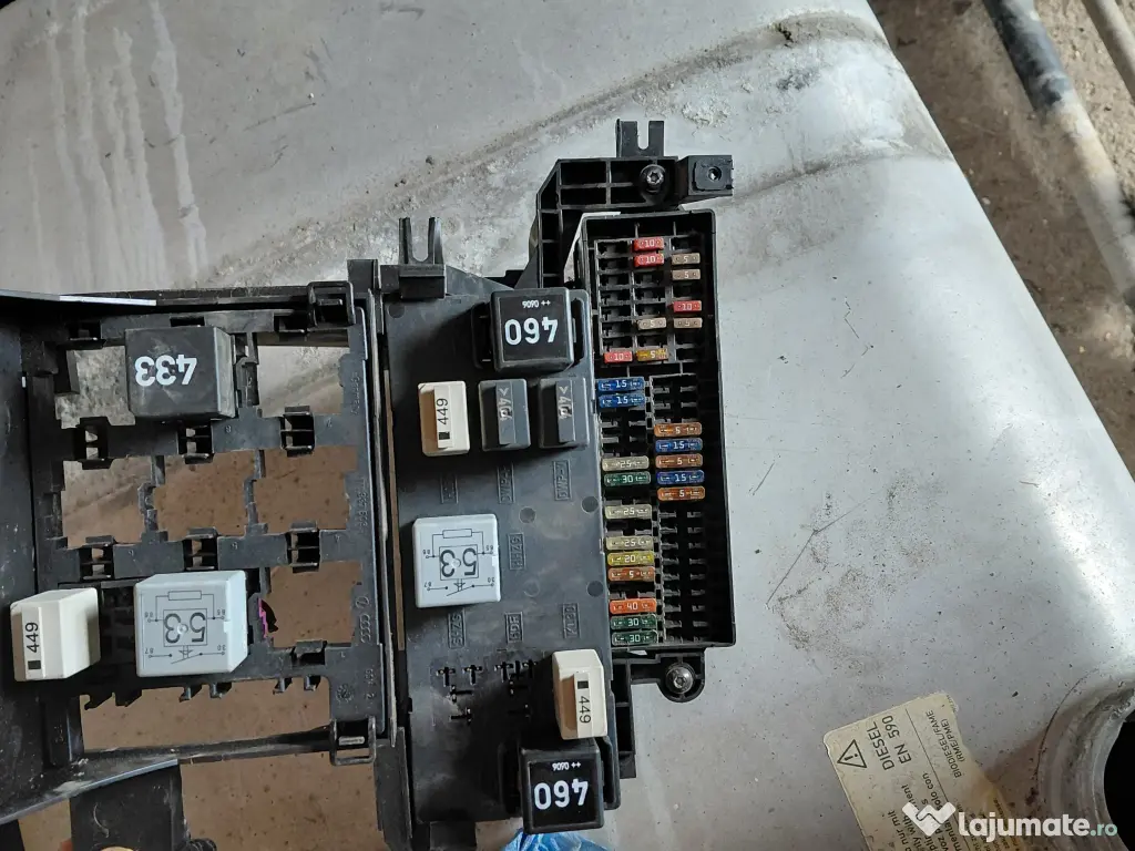 Vand diferite piese vw touran 1.9 cod bls 